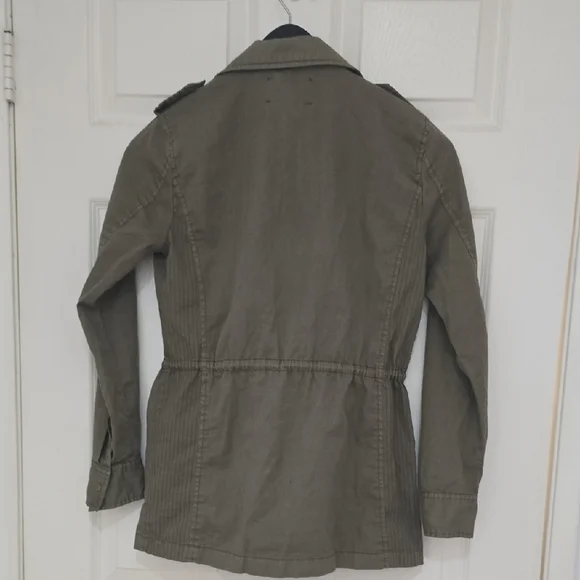 Chic Olive Utility Jacket Size Xs But Adjustable Waist Can Fit S - Picture 9 of 9